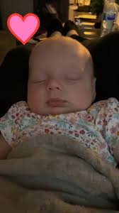 I’m obsessed with my daughter 🥺❤️