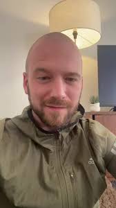 Sean Evans just checking in with a quick note! 🔥 #HotOnes