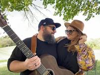 Live Acoustic Music with Matt & Laurel