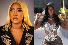 Davido's New Baby Mama, Anita Brown Exposed To Be A Pοrn Star [Watch  Videos] | Kanyi Daily News