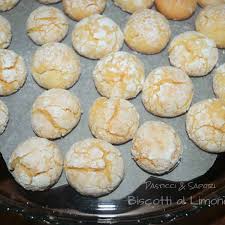 Come fare a casa le caramelle. I Biscotti Al Limone Sono Sfiziosi Gustosi E Facili Da Fare Dolci