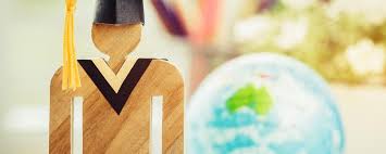 Ya, tidak sedikit alumni universitas swasta yang berhasil dalam persaingan pasar kerja. Yuk Intip 5 Universitas Di Australia Yang Banyak Orang Indonesia
