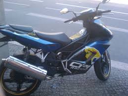Cpi motor company der taiwanesische hersteller cpi baut seit seiner gründung 1991 mopeds, scooter und quads und macht sich dabei seinen namen zum programm. Cpi Roller Gesehen In Berlin D Cpi 2stroke Tuning