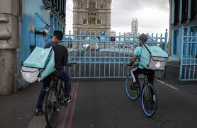 Whether you're passionate for pizza, fancy some fried chicken or are interested in ordering an indian feast, deliveroo has everything on the menu for no matter whether you want your food now or later, whether you want a family sized feast or a small snack, download deliveroo and we'll get it to you in. Amazon Backed Deliveroo In Free Fall After London Debut Barron S
