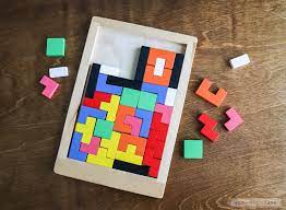 Drag and drop the wooden blocks to complete a vertical or horizontal line. Diy Wood Tetris Puzzle Game