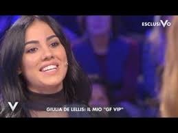 «faccio tv sognando maria de filippi». Giulia De Lellis L Ammissione Sono Ingrassata Non Riesco A Perdere Peso Andrea Commenta Youtube
