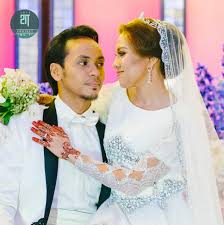 Nuur jihan binti musa (lahir 29 ogos 1983) merupakan seorang pelawak, pelakon dan pengacara malaysia dan merupakan bekas peserta raja lawak astro musim ketiga yang mana beliau merupakan naib juaranya. Sembilan Tahun Bercinta Jihan Muse Dan Ungku Hariz Kini Bergelar Suami Isteri Oh Media