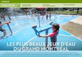 Rire En Passant Sous Une Fontaine Courir Entre Les Jets Qui Surgissent Du Sol Crier De Joie En Arrosant Un Ami Avec Une La Home Remodeling Staycation Remodel