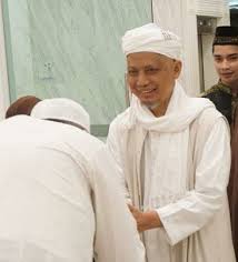 Ayah arifin ilham masih keturunan ketujuh syeh. Kabar Duka Cita Ustad Arifin Ilham Wafat Reportase Tv Berita News Reportase Tv