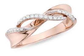 The Search Continues Over A Year Later I Want My Wedding Ring Weddingbee Boards Fashion Rings Vintage Style Rings Diamond Fashion Rings
