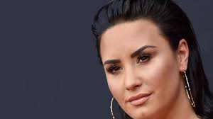 Muere la sobrina de Demi Lovato tras una cesárea de emergencia