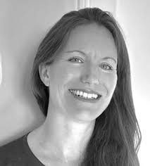 Jess Hackett's Instagram, Twitter & Facebook