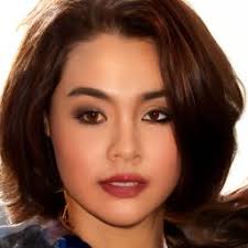 arXiv:2112.05744v4 [cs.CV] 5 Dec 2022