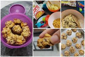 Memang mudah nak buat dan menjadi. Resepi Biskut Cornflakes Coklat Cip Crunchy Sedap Tanpa Mixer Tak Perlu Ayak