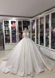 Prinzessin brautkleider berlin i prinzessin hochzeitsmode i extravagant das ist nadine d. Prinzessin Hochzeitskleid Weisses Glitzer Hochzeitskleid Etsy