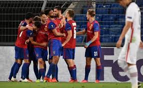 Uefa works to promote, protect and develop european football across its 55 member associations and organises. Bungkam Frankfrut Fc Basel Lolos Ke Perempatfinal Liga Eropa 2019 2020 Okezone Bola