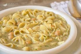 Ricetta Pasta Pomodoro Cipolle E Pecorino Le Ricette Dello Spicchio D Aglio