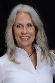 Rhonda Tracy's Instagram, Twitter & Facebook