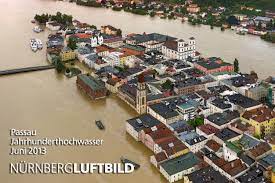 Deutschland, polen, österreich, schweiz, slowakei, tschechien, ungarn: Passau Jahrhunderthochwasser Juni 2013