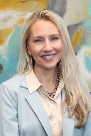 Jackie Weiser's Instagram, Twitter & Facebook