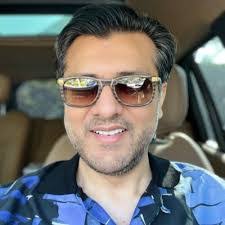 Ali Dar's Instagram, Twitter & Facebook