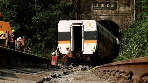 At least 48 people have been killed and dozens are injured after a packed train derailed in a tunnel in taiwan. Bmlpzmyqm5w7gm