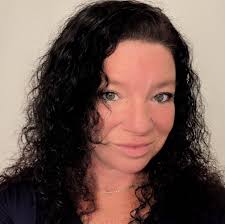 How to get ducks to trust and interact with their owners?