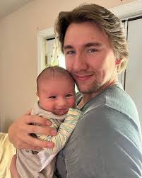 Reese Spencer (@reesespencermusic) • Instagram photos and videos