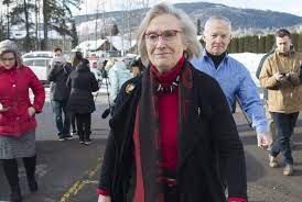 View the profiles of people named carolyn bennett. 5eamvi2esa1 0m