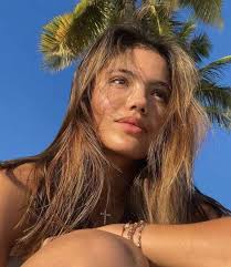 Hello dear fans of Emma,