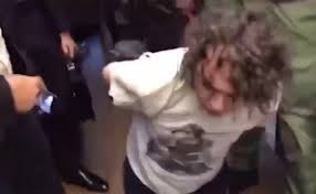 Накануне задержания оперативники прибыли в дом юрия с обыском. Sk Obyasnil Zaderzhanie Blogera Hovanskogo Obshestvo Rbk