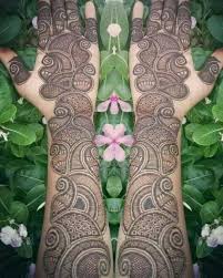 Pin By Swaroopa Gandhi On Mehndi Photos Wedding Mehndi Designs Dulhan Mehndi Designs Bridal Mehndi Designs