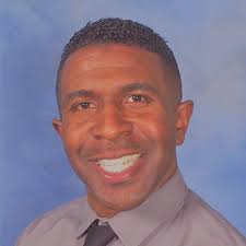 Derrick Perry's Instagram, Twitter & Facebook