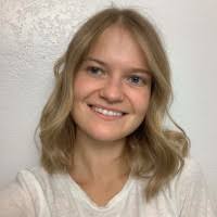 200+ profilů „Philippová“