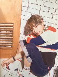 Scan Bts Love Yourself Her Photobook V Concept Photo V Taehyung Photo Jungkook Jimin Group Jin Rapmonster Suga J Fotos De Kim Taehyung Kim Taehyung
