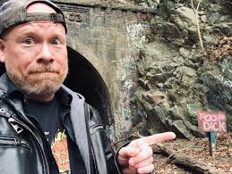 Win a FREE Copy of ekm's “BUTTERFLY KISSES” + “IN the Blink of An EYE,”  Spin-Off Anthology!!!