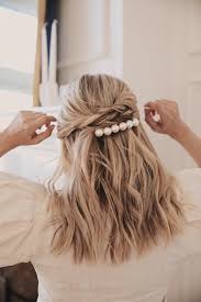 Bridesmaid hairstyles down with braid. 53 Inspiring Romantic Wedding Hairstyle Ideas You Re Gonna Love Green Wedding Shoes