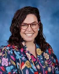 Tabitha Dunbar's Instagram, Twitter & Facebook