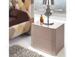 Les tables de chevet sont des accessoires indispensables pour une chambre à coucher. Table De Chevet Laque Taupe Design Tatimo 2 Tiroirs Avec Systeme Push Nouvomeuble Ma 82ca193tabl 20utz Pas Cher Ubaldi Com