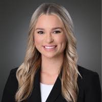 Emily Phelps's Instagram, Twitter & Facebook