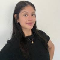 Anna Casanova's Instagram, Twitter & Facebook