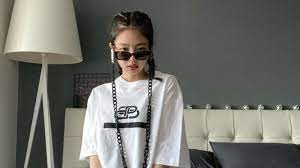 Here is the summary of blackpink jennie instagram photo, video, and insta story update on her instagram, jennierubyjane, on january 31, 2019. Blackpink Jennie S Owned Instagram With Back To Back Selfies Inkistyle