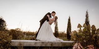 Mn Wedding Photography Minneapolis Wedding Photographer Wedding Photography Fall Wedding Photography