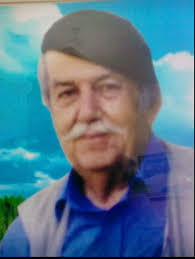 KADİR TANRIVERDİ (1929-1983) Divanlı eşrafı Hakverdioğlu ailesinin  büyüklerinden, saygınlığı ile hürmet görmüş, itibar sahibi muhterem ve  makbul bir büyüğümüzdü, merhum Kadir Tanrıverdi amcamız.. Çırçır ve prese  fabrikası işletmeciliğinin ilklerinden ...