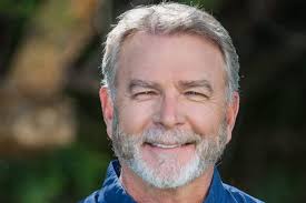 Bill Engvall to Host 'Blue Collar Auction' Series for Circle TV