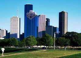O clima na região (texas) em abril anda pelos 20°c com uma precipitação esperada de 78,7 mm ao longo do mês. Vivir En Houston 2021 Que Te Espera
