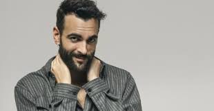 Marco mengoni live negli stadi. Marco Mengoni Non Mi Accorgo Della Tonalita Della Carnagione O Della Scelta Di Amare Un Uomo O Una Donna Il Fatto Quotidiano