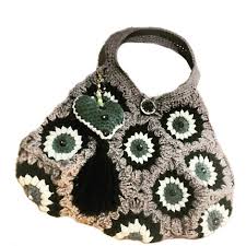 El Orgusu Motifli Canta Tasarimci Kol Cantasi 100 Indirimli Gardrops Grannysquare Orgu Motif Canta Crochet Bohostyle Canta Tasarimcilar Orgu
