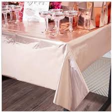Gris, bleu, rose ou coloré, autant de choix qui vous satisferont à coup sûr. Rectangulaire Plastique Nappe Jetable Anniversaire Decoration Table Nappe 2 Pieces Nappes De Table Rectangle De Fete Or Rose Bronza Cdiscount Maison