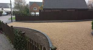 Different sized gravel is required. Driveway Inspiration Ideas For Slate Gravel Decorative Aggregates
